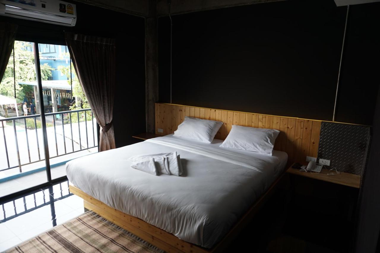 Nine Blue Residence Nong Prue Εξωτερικό φωτογραφία
