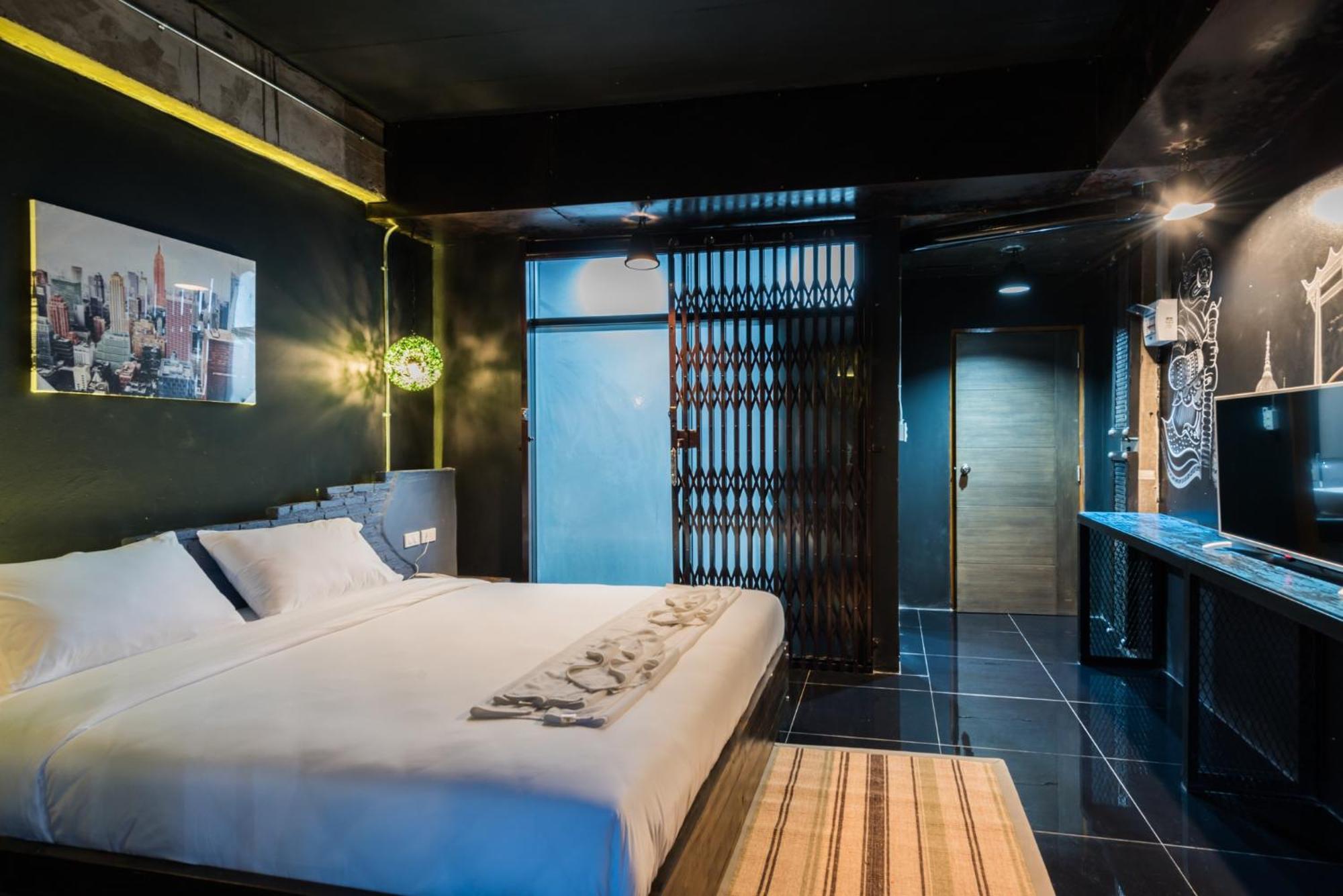 Nine Blue Residence Nong Prue Εξωτερικό φωτογραφία